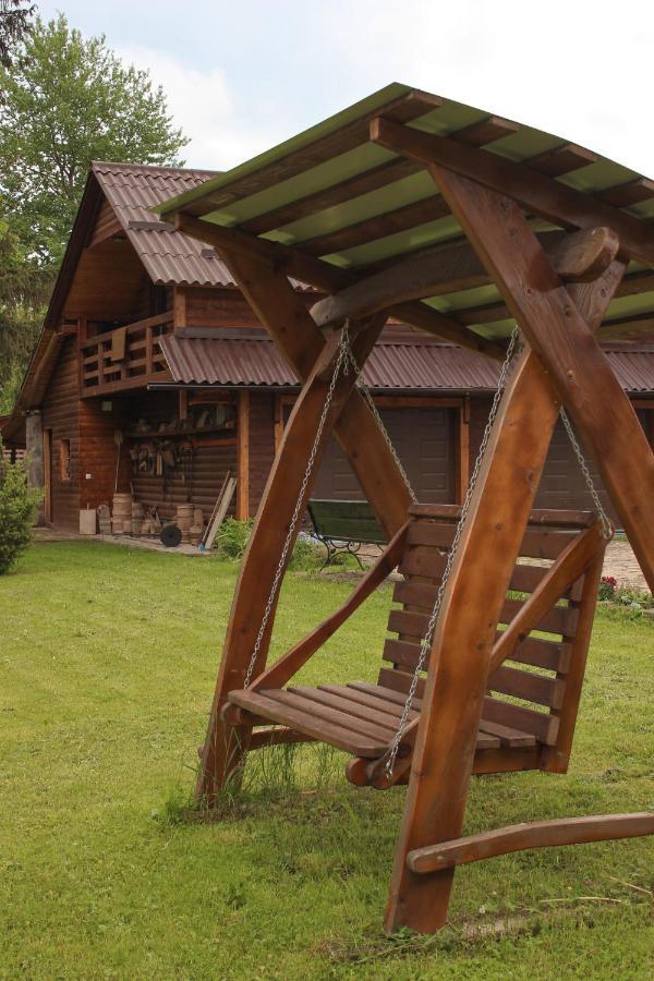 Чорногірський Вітер Vila Verkhovyna Exterior foto