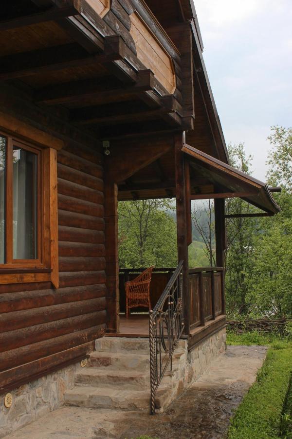 Чорногірський Вітер Vila Verkhovyna Exterior foto