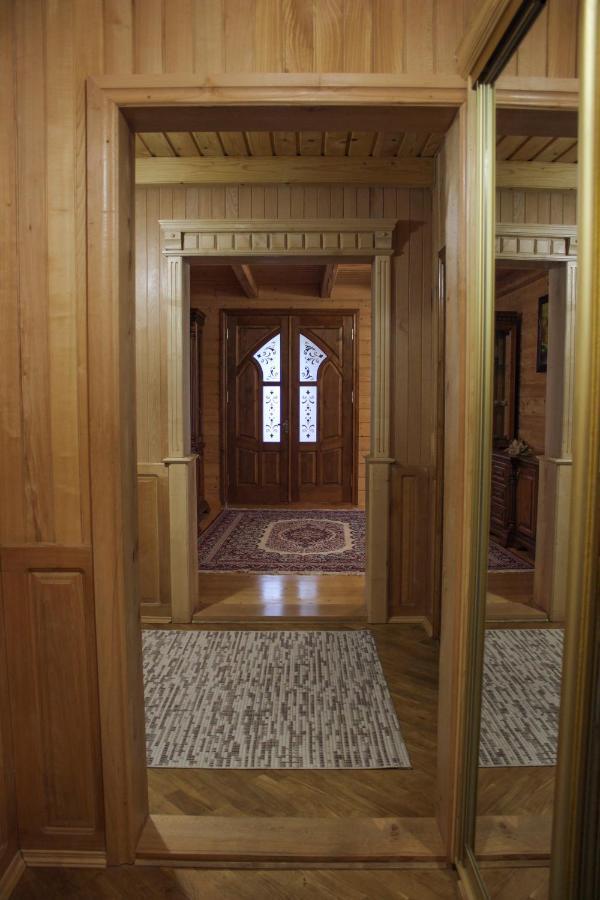 Чорногірський Вітер Vila Verkhovyna Exterior foto